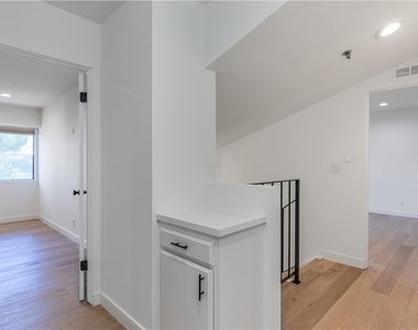 1234 S Westlake - Photo Thumbnail 12