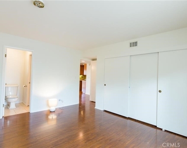 27601 Endeavor Street - Photo Thumbnail 16