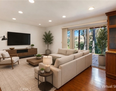 27601 Endeavor Street - Photo Thumbnail 13