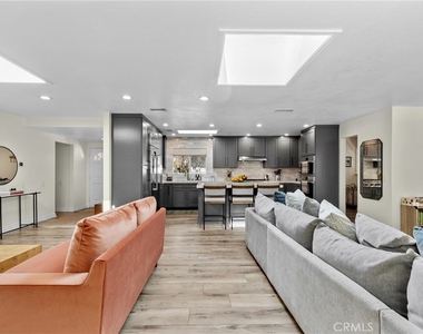 22736 Margarita Drive - Photo Thumbnail 13