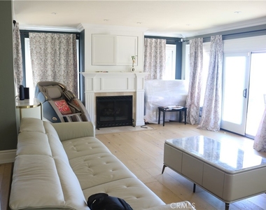 4310 E Terra Vista - Photo Thumbnail 4