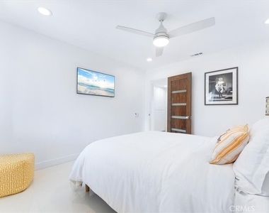 1111 E Ramon - Photo Thumbnail 30