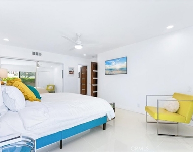 1111 E Ramon - Photo Thumbnail 23