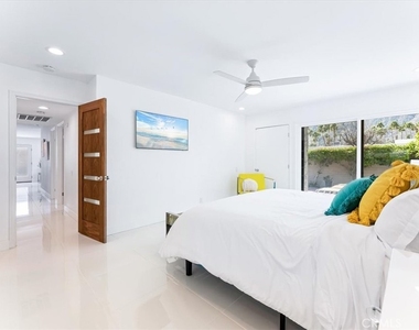 1111 E Ramon - Photo Thumbnail 22