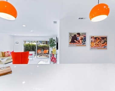 1111 E Ramon - Photo Thumbnail 18