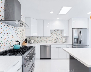 1111 E Ramon - Photo Thumbnail 15