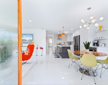 1111 E Ramon - Photo Thumbnail 2