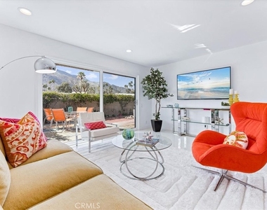 1111 E Ramon - Photo Thumbnail 4
