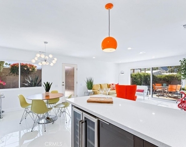 1111 E Ramon - Photo Thumbnail 17