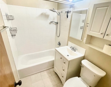 2217 S Grand - Photo Thumbnail 6