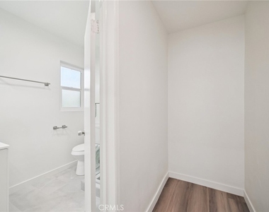 7745 Laurel Canyon Boulevard - Photo Thumbnail 15