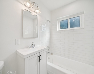 7745 Laurel Canyon Boulevard - Photo Thumbnail 14
