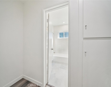 7745 Laurel Canyon Boulevard - Photo Thumbnail 18