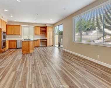 47 Creek View - Photo Thumbnail 9