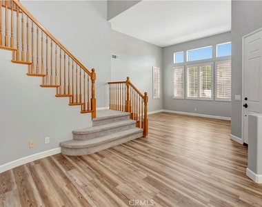 47 Creek View - Photo Thumbnail 1