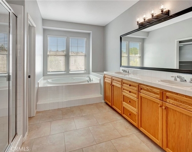 47 Creek View - Photo Thumbnail 20