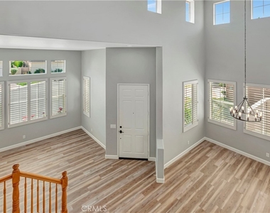 47 Creek View - Photo Thumbnail 2