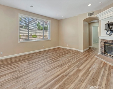 47 Creek View - Photo Thumbnail 7