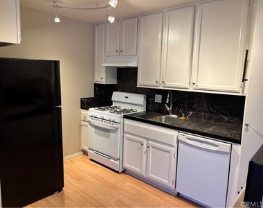 16971 Hoskins - Photo Thumbnail 4