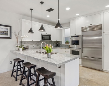 610 Marigold Avenue - Photo Thumbnail 5