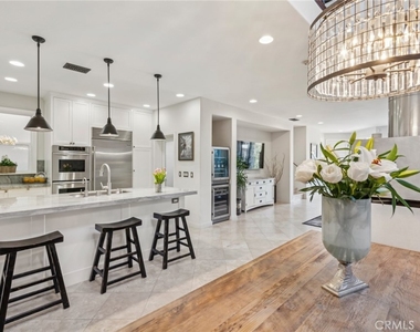610 Marigold Avenue - Photo Thumbnail 6