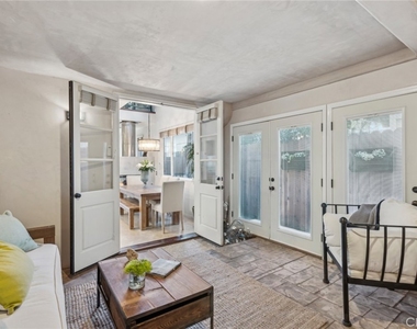 610 Marigold Avenue - Photo Thumbnail 10