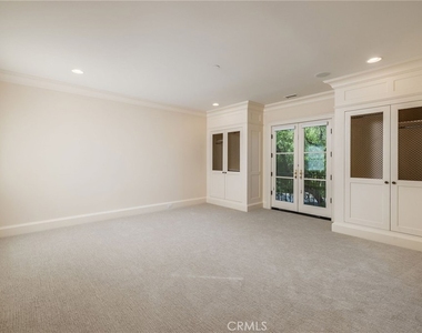 34 Pelican Point - Photo Thumbnail 26