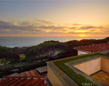 34 Pelican Point - Photo Thumbnail 1