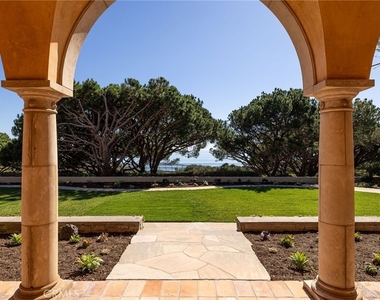 34 Pelican Point - Photo Thumbnail 5