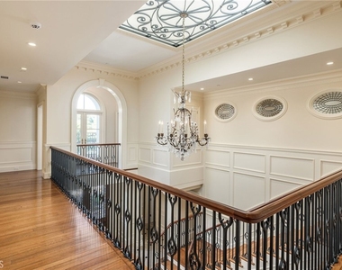34 Pelican Point - Photo Thumbnail 22