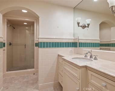 34 Pelican Point - Photo Thumbnail 33