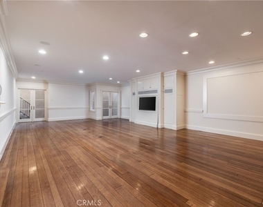 34 Pelican Point - Photo Thumbnail 31