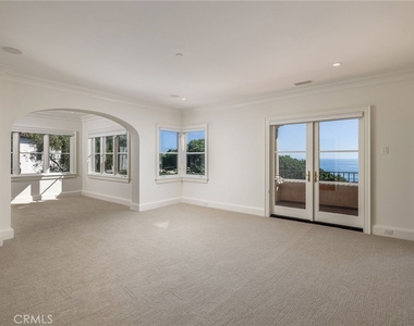 34 Pelican Point - Photo Thumbnail 23