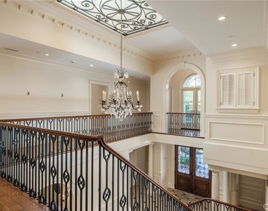 34 Pelican Point - Photo Thumbnail 21