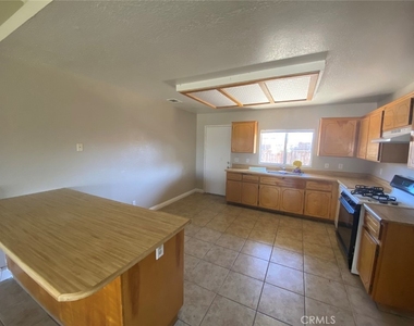 21061 Nisqually Road - Photo Thumbnail 4