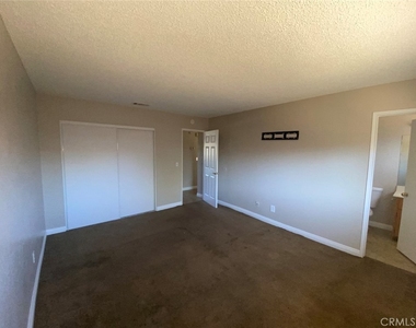 21061 Nisqually Road - Photo Thumbnail 11