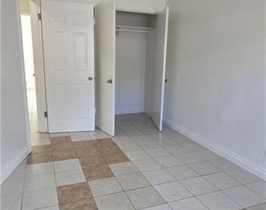 1095 E Nocta Street - Photo Thumbnail 21