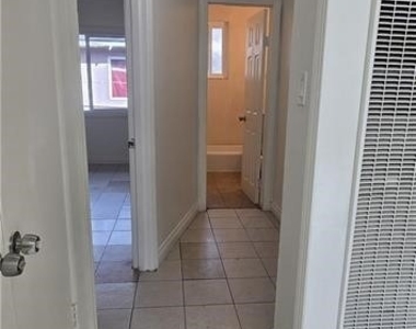 1095 E Nocta Street - Photo Thumbnail 19