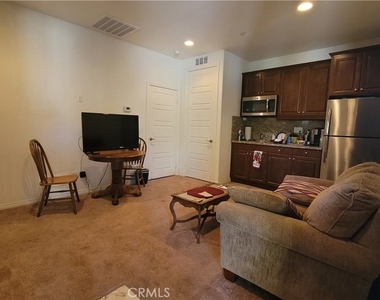 12349 Rodeo - Photo Thumbnail 6