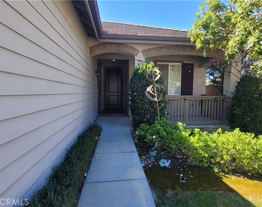 12349 Rodeo - Photo Thumbnail 2