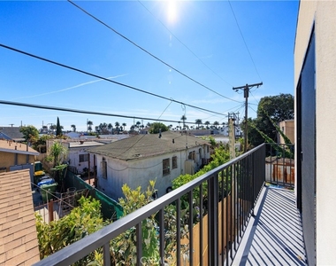 2426 S West View Street - Photo Thumbnail 24