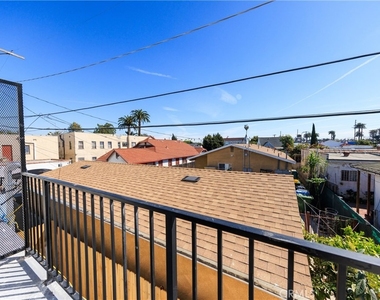 2426 S West View Street - Photo Thumbnail 23