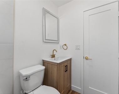 1095 E Phillips Blvd - Photo Thumbnail 22