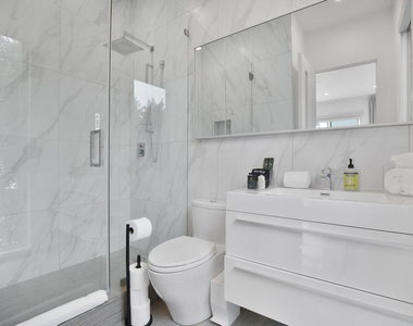 6379 Colgate Avenue - Photo Thumbnail 38