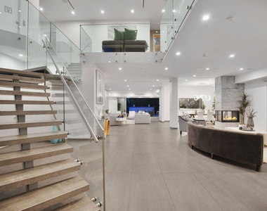 6379 Colgate Avenue - Photo Thumbnail 21