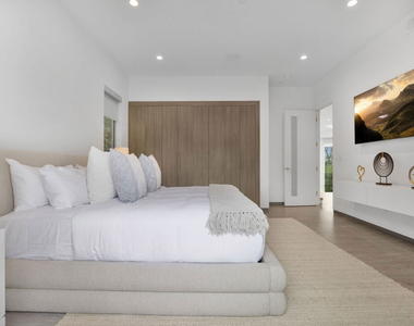 6379 Colgate Avenue - Photo Thumbnail 42
