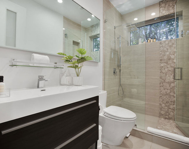 6379 Colgate Avenue - Photo Thumbnail 45