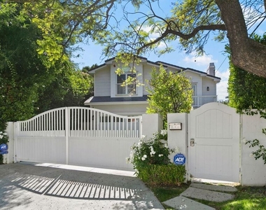 14917 Valley Vista Boulevard - Photo Thumbnail 2