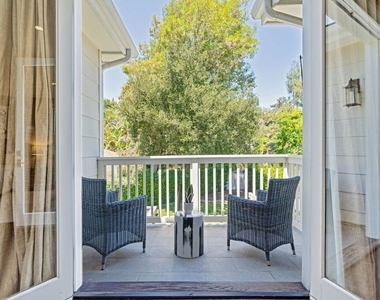 14917 Valley Vista Boulevard - Photo Thumbnail 21