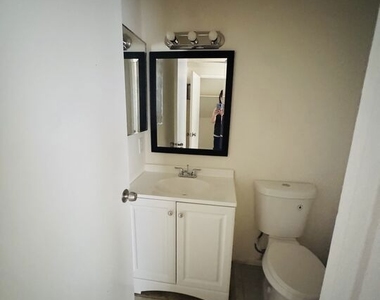 45119 Beech Avenue - Photo Thumbnail 9